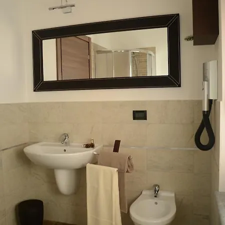 Alojamento de Acomodação e Pequeno-almoço Maison Constance 4*