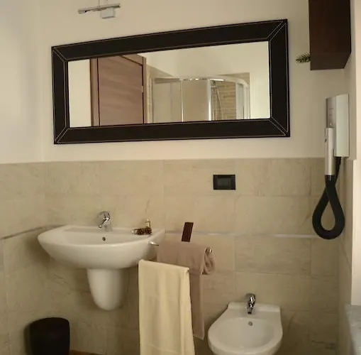 Bed & Breakfast Maison Constance 4*