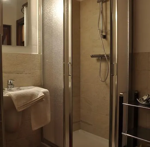 Couette-café Maison Constance 4*